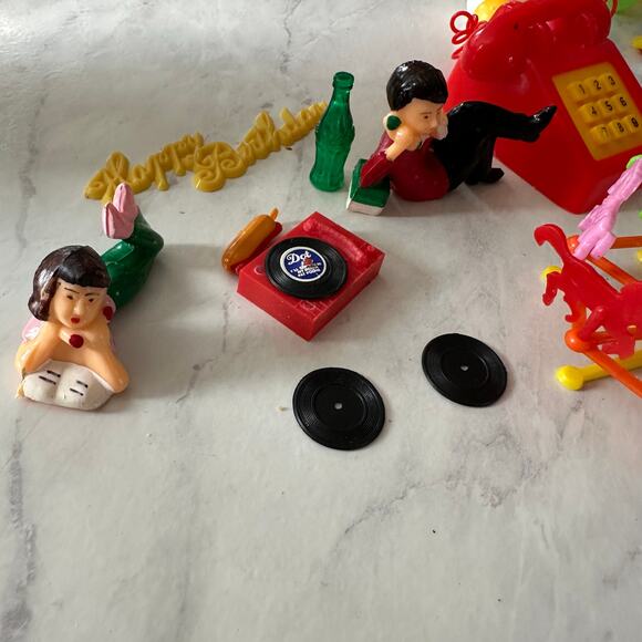 Vintage mixed lot plastic cake toppers balloons clown telephone July 4th picks - Picture 5 of 6